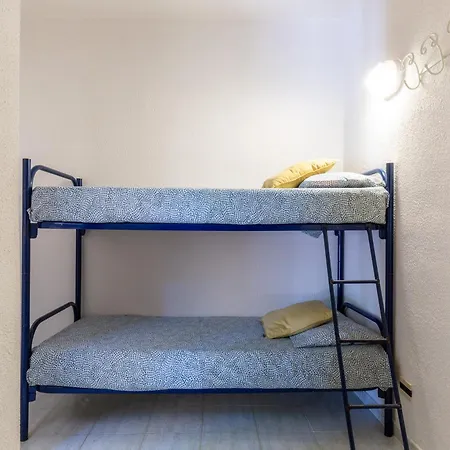 בית נופש Mirto Monte Nai